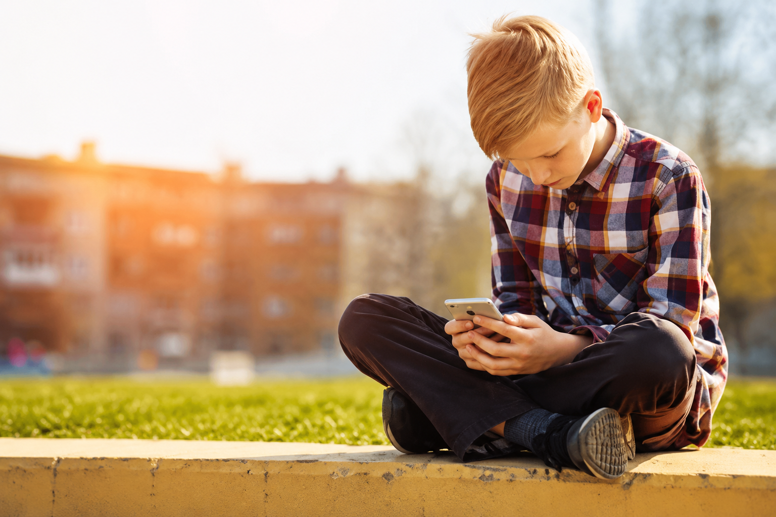 adiccion de los niños al movil